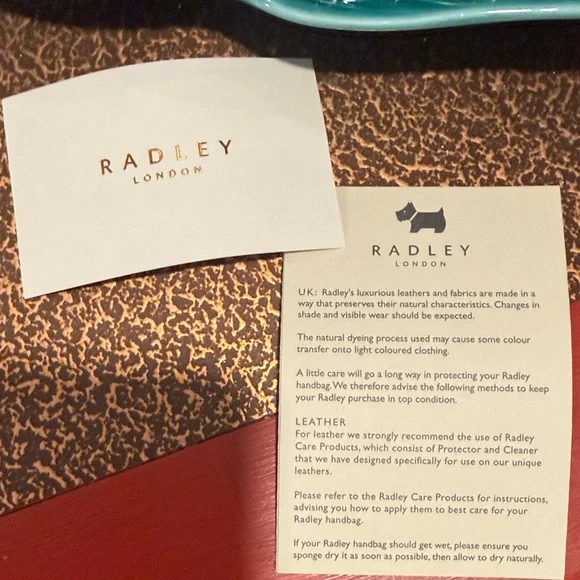 RADLEY LONDON Black Leather Crossbody Bag - Picture 3 of 6